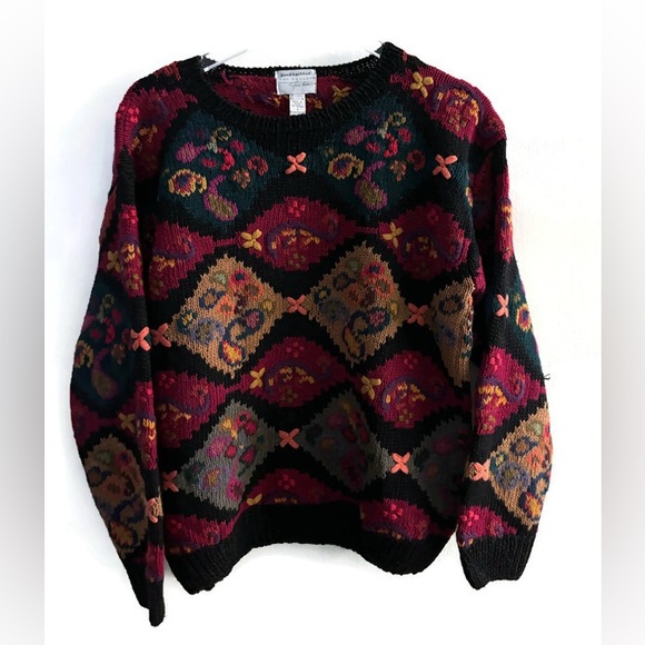 Van Heusen Sweaters - Vintage Van Heusen Women's Patterned Sweater Size Small